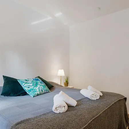 Apartment Adb4 -city Center San Pedro By Roomservices *